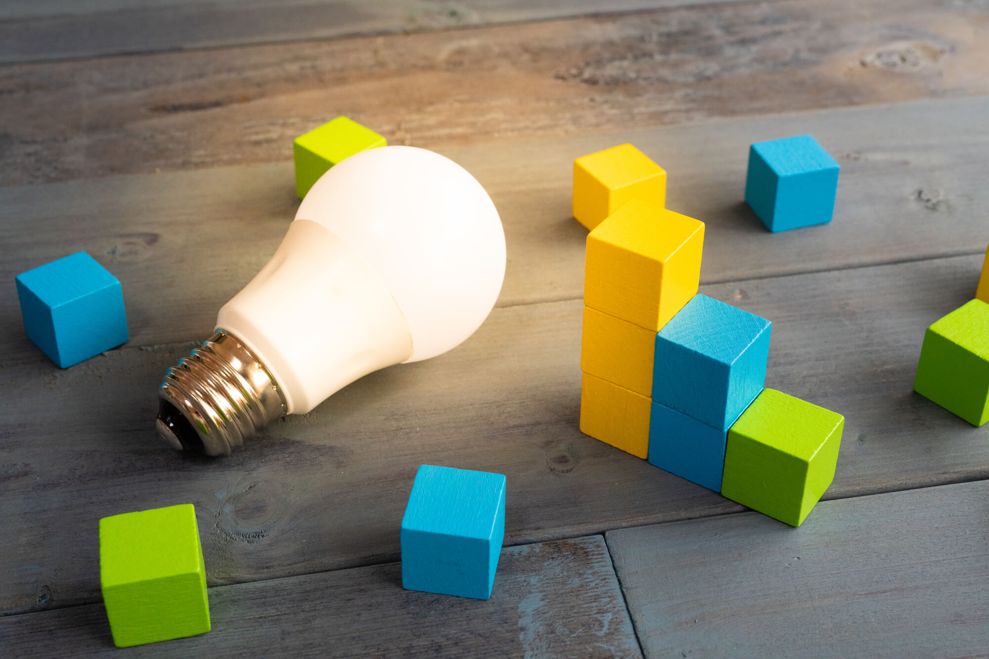 工場や企業が実践すべき省エネルギー方法と、効果を最大化するポイントを紹介